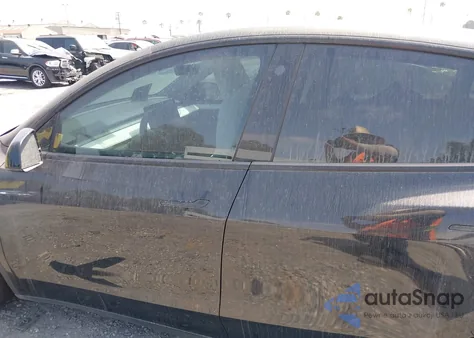 2022 Tesla Model Y Performance Dual Motor All-Wheel Drive from USA, damaged, VIN 7SAYGDEF9NF529882